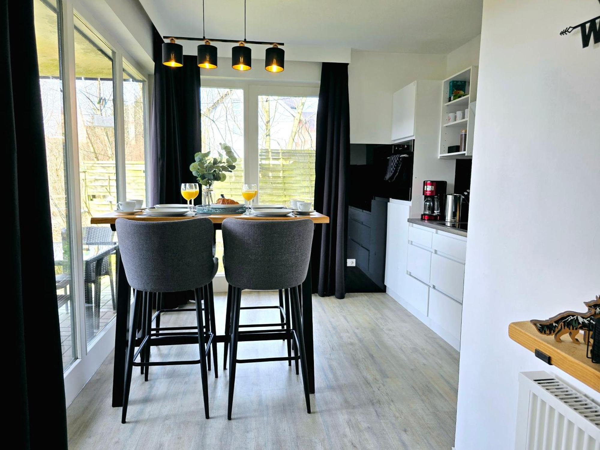 Ferienwohnung Fuchsbau Mit Kamin & Terrasse & Hunde Winterberg Exterior photo